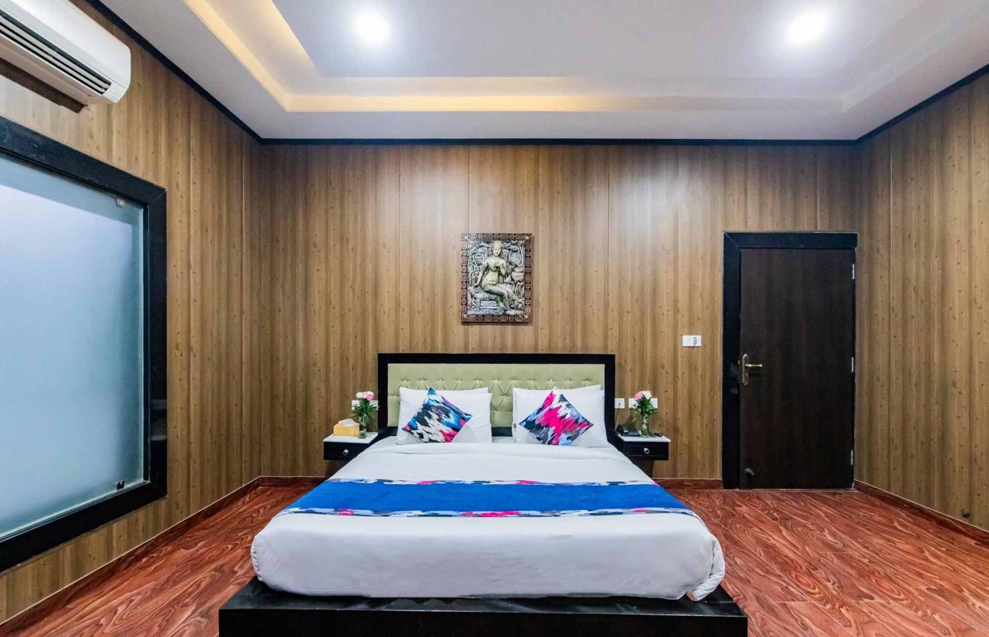 Foxoso Fiori Hotel Divisione di Divisione di Jaipur Esterno foto
