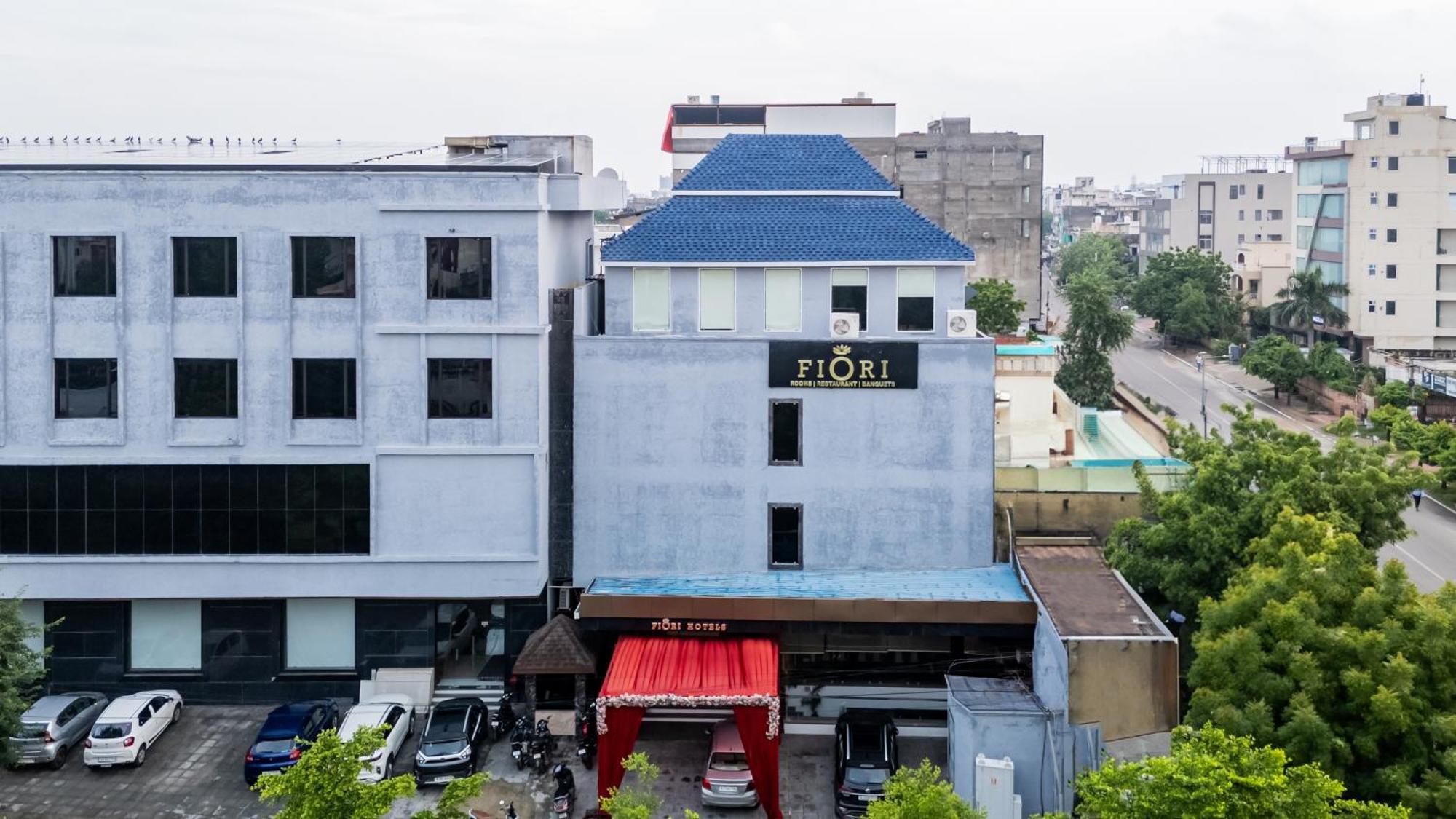 Foxoso Fiori Hotel Divisione di Divisione di Jaipur Esterno foto